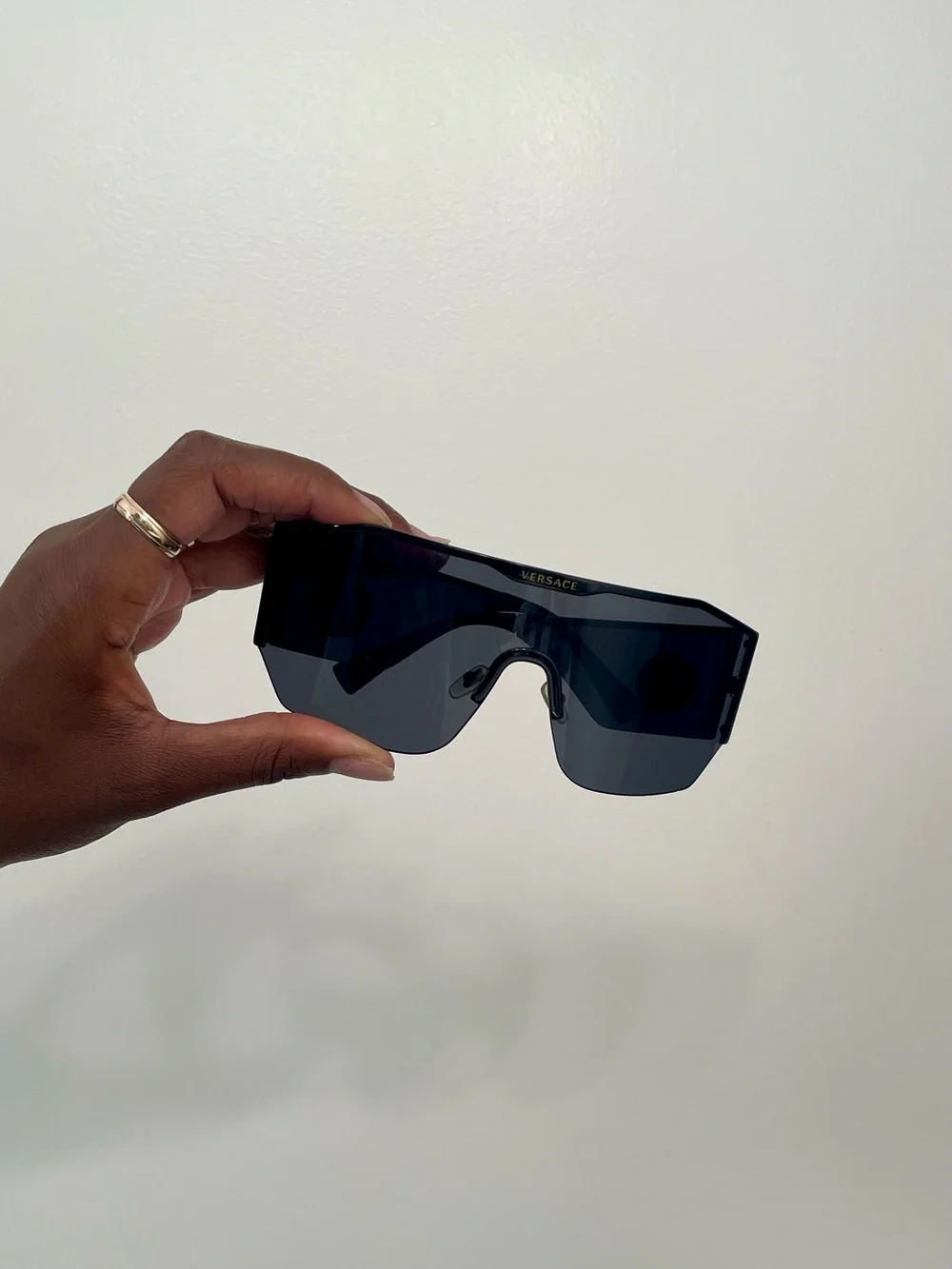 Authentic Versace Black Shield VR Visor with Matching Case